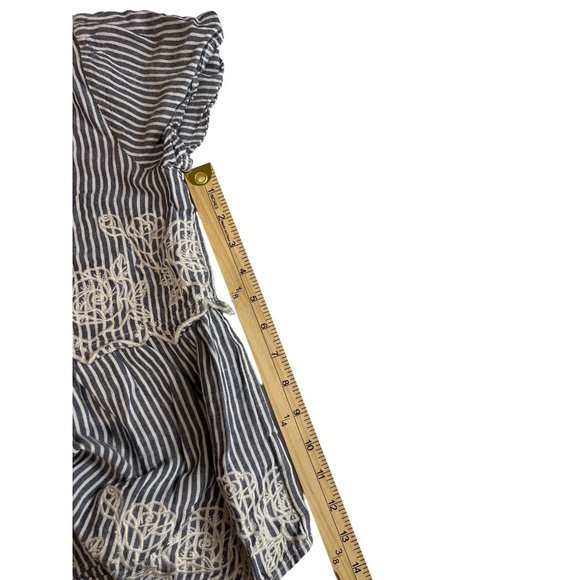 womens savanna jane small blue white stripe emroidered floral baby doll top - Picture 9 of 9